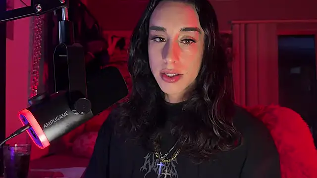 xoFrankie online show from 17, 4, 2026