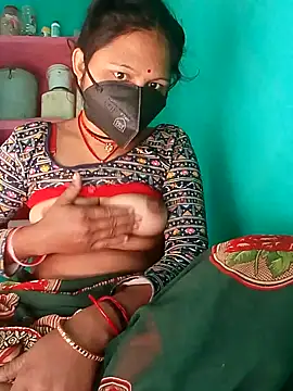 Snapshot of Priyanka_thakurr chatting on 10, 11, 2025 Priyanka thakurr online show from 10, 11, 2025