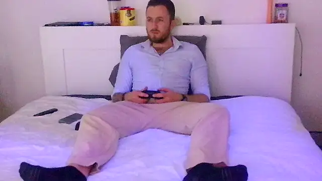 Keviios online show from 25, 11, 2025