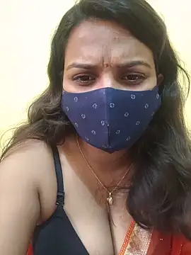 Snapshot of cutie_pei002 chatting on 13, 6, 2026 cutie pei002 online show from 13, 6, 2026
