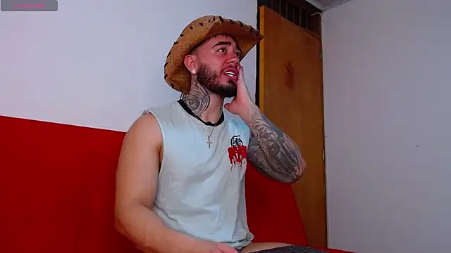 Snapshot of tommyblessd1 chatting on 11, 9, 2025 tommyblessd1 online show from 11, 9, 2025