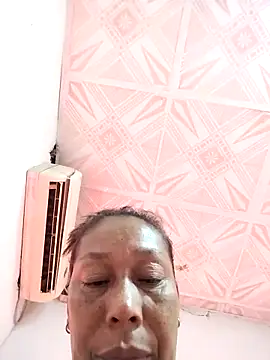 Snapshot of Naomi-Mature chatting on 24, 11, 2025 Naomi-Mature online show from 24, 11, 2025