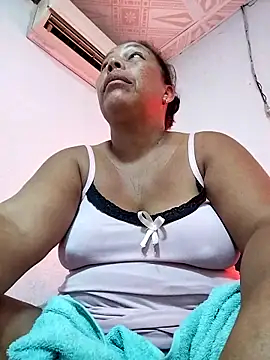 Snapshot of Naomi-Mature chatting on 26, 11, 2025 Naomi-Mature online show from 26, 11, 2025