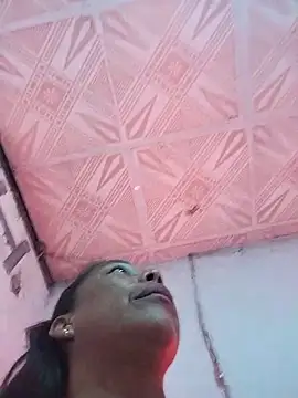 Naomi-Mature online show from 16, 3, 2026