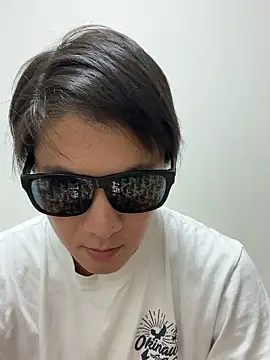 Snapshot of erokami36 chatting on 13, 9, 2025 erokami36 online show from 13, 9, 2025