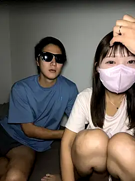 Snapshot of erokami36 chatting on 8, 10, 2025 erokami36 online show from 8, 10, 2025