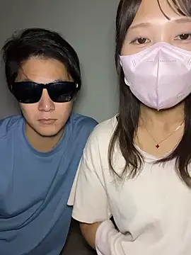 Snapshot of erokami36 chatting on 8, 10, 2025 erokami36 online show from 8, 10, 2025