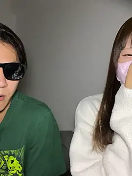 Snapshot of erokami36 chatting on 13, 10, 2025 erokami36 online show from 13, 10, 2025