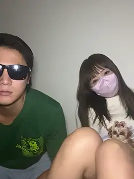 Snapshot of erokami36 chatting on 14, 10, 2025 erokami36 online show from 14, 10, 2025