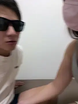 Snapshot of erokami36 chatting on 3, 11, 2025 erokami36 online show from 3, 11, 2025