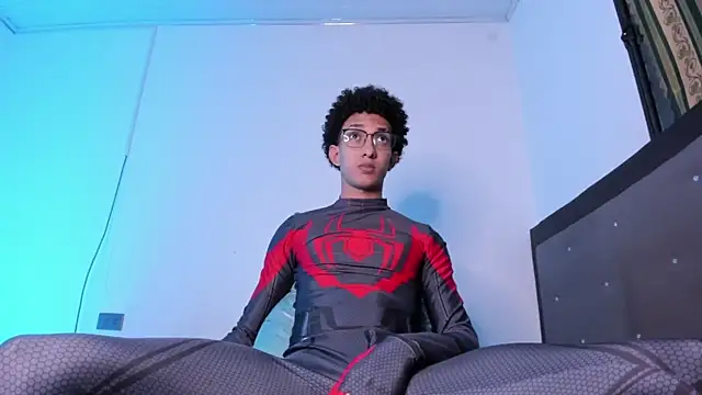 Snapshot of Cj_davis_ chatting on 19, 5, 2026 Cj davis online show from 19, 5, 2026