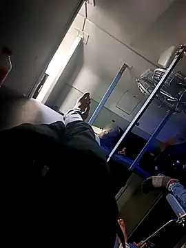 Snapshot of silverarmy5 chatting on 25, 9, 2025 silverarmy5 online show from 25, 9, 2025