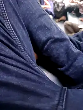 Snapshot of silverarmy5 chatting on 3, 10, 2025 silverarmy5 online show from 3, 10, 2025