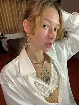 Snapshot of __grace__ chatting on 5, 2, 2026 grace online show from 5, 2, 2026