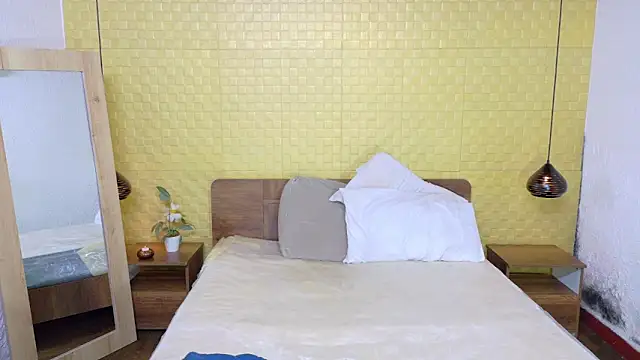 fat naughtyass online show from 29, 3, 2026