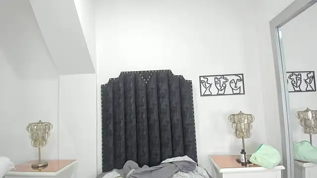 SkinnyGirl 28 online show from 10, 2, 2026