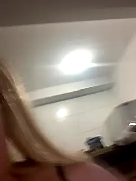 Snapshot of loiragoxtosinnha chatting on 10, 9, 2025 loiragoxtosinnha online show from 10, 9, 2025