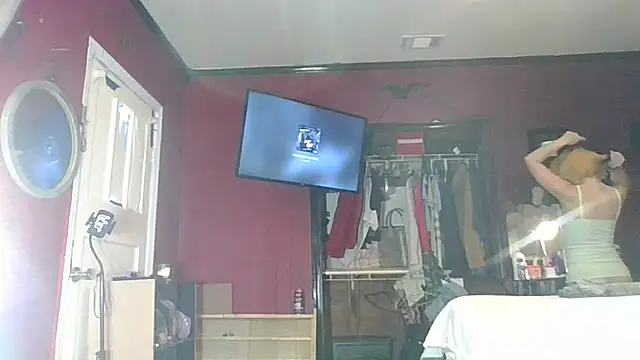 Snapshot of TaylorMade2223 chatting on 11, 9, 2025 TaylorMade2223 online show from 11, 9, 2025