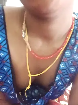 Snapshot of Sapna-Yadav chatting on 9, 10, 2025 Sapna-Yadav online show from 9, 10, 2025