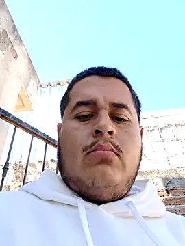 Jovenlechoso2044 online show from 16, 12, 2025