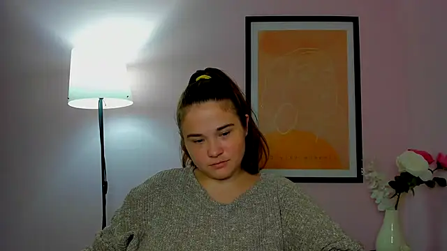 IsabellCharm online show from 13, 10, 2025