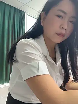 Snapshot of DHJM168 chatting on 17, 6, 2026 DHJM168 online show from 17, 6, 2026