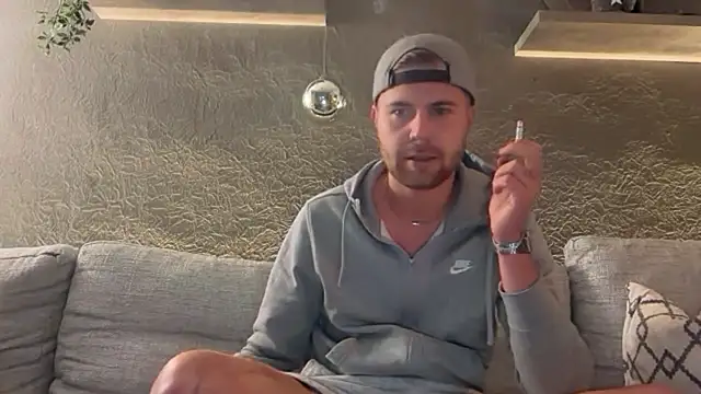 Snapshot of RioBlaze chatting on 18, 11, 2025 RioBlaze online show from 18, 11, 2025