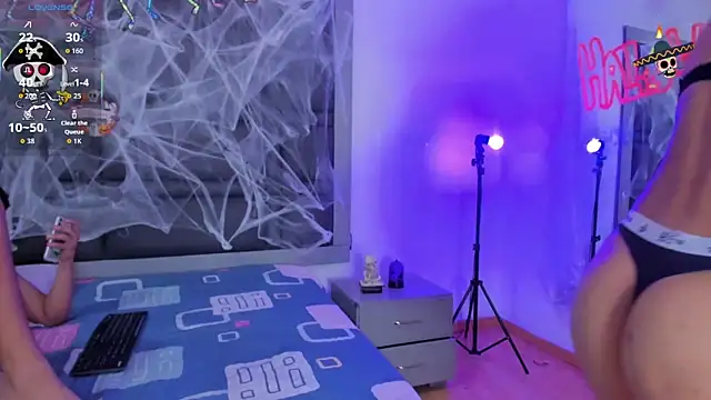 Aliss Aron online show from 22, 10, 2025