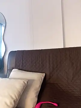 a Malgosia mako online show from 26, 11, 2025