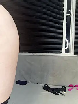 a Malgosia mako online show from 8, 1, 2026