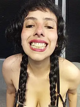 a Malgosia mako online show from 15, 1, 2026