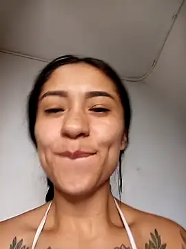 Liahdiaz  online show from 7, 1, 2026