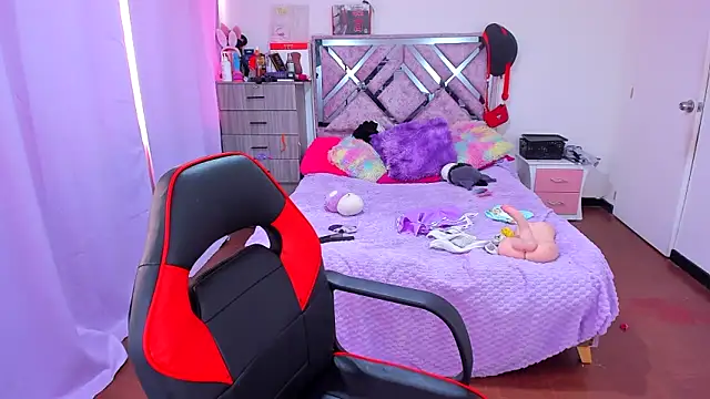 Snapshot of Luna_Analya chatting on 6, 1, 2026 Luna Analya online show from 6, 1, 2026