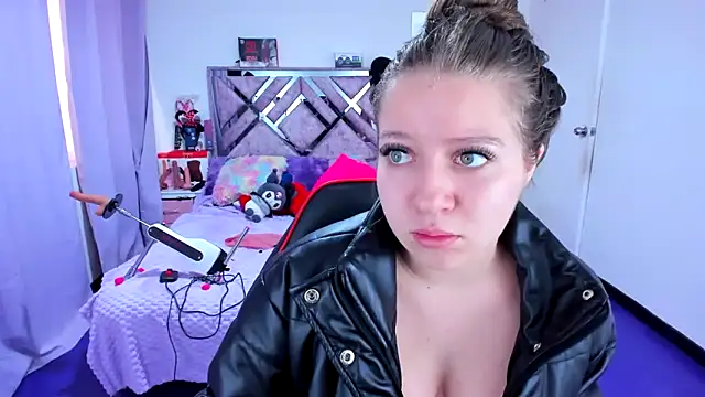 Snapshot of Luna_Analya chatting on 19, 2, 2026 Luna Analya online show from 19, 2, 2026