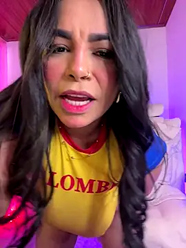 Snapshot of Vicky_Saidi chatting on 16, 11, 2025 Vicky Saidi online show from 16, 11, 2025