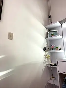 EmilyHarperr online show from 7, 10, 2025