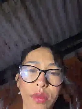 Emma  cumlovee online show from 29, 5, 2026