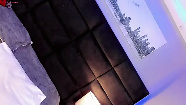 Ana Paaula23 online show from 23, 10, 2025