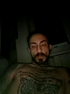 Snapshot of Robe420 chatting on 17, 11, 2025 Robe420 online show from 17, 11, 2025