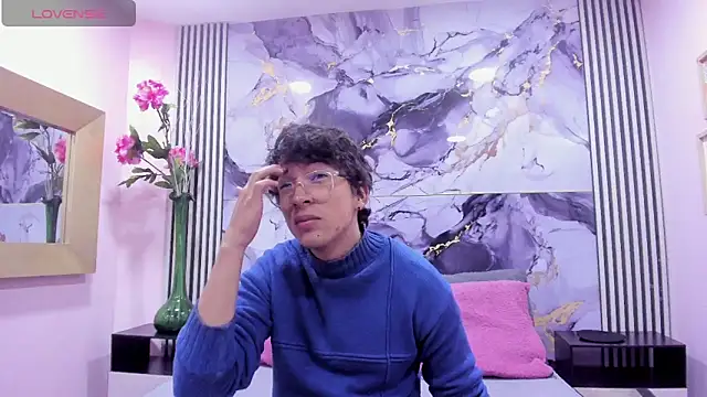 Desire Ecstasy online show from 21, 10, 2025