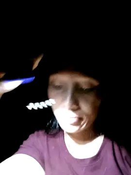 Lisa pusy online show from 4, 10, 2025