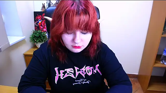 Snapshot of Mina_sky_ chatting on 21, 10, 2025 Mina sky  online show from 21, 10, 2025