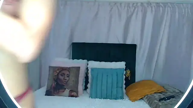 Snapshot of -cleowilliams- chatting on 29, 9, 2025 -cleowilliams- online show from 29, 9, 2025