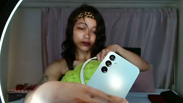 Snapshot of -cleowilliams- chatting on 10, 10, 2025 -cleowilliams- online show from 10, 10, 2025