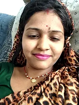 Snapshot of AnanyaKapoor89 chatting on 21, 10, 2025 AnanyaKapoor89 online show from 21, 10, 2025