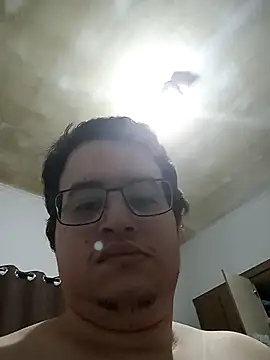 Snapshot of Juliao2030 chatting on 30, 10, 2025 Juliao2030 online show from 30, 10, 2025