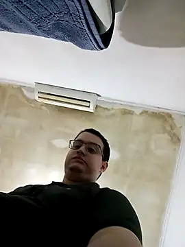 Snapshot of Juliao2030 chatting on 4, 4, 2026 Juliao2030 online show from 4, 4, 2026