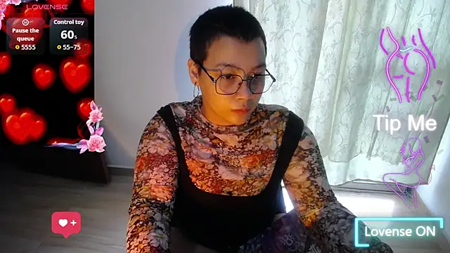 Snapshot of Cherry_vald chatting on 17, 6, 2026 Cherry vald online show from 17, 6, 2026