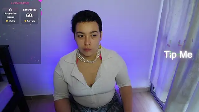 Snapshot of Cherry_vald chatting on 17, 7, 2026 Cherry vald online show from 17, 7, 2026