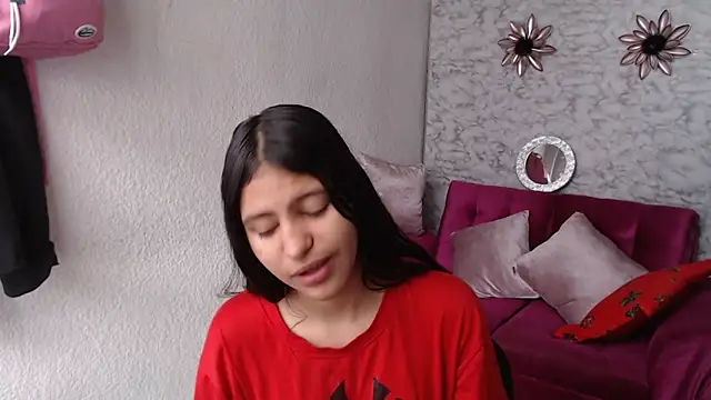 Evagirl69 online show from 5, 12, 2025